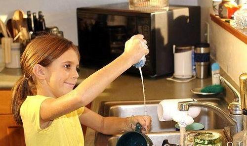 娱乐吃瓜酱洗碗视频大全